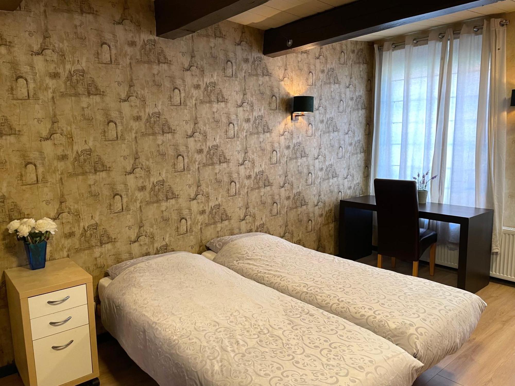 Hotel De Waag Makkum Esterno foto